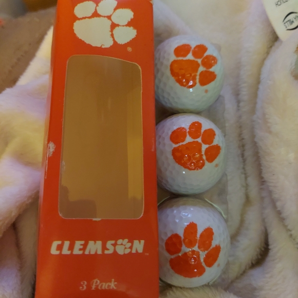 Clemson Tiger Golf Balls - Picture 2 of 3